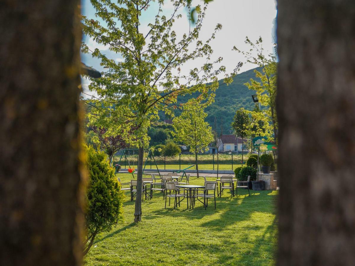 Hotel Royal Garden Nikšić Eksteriør billede
