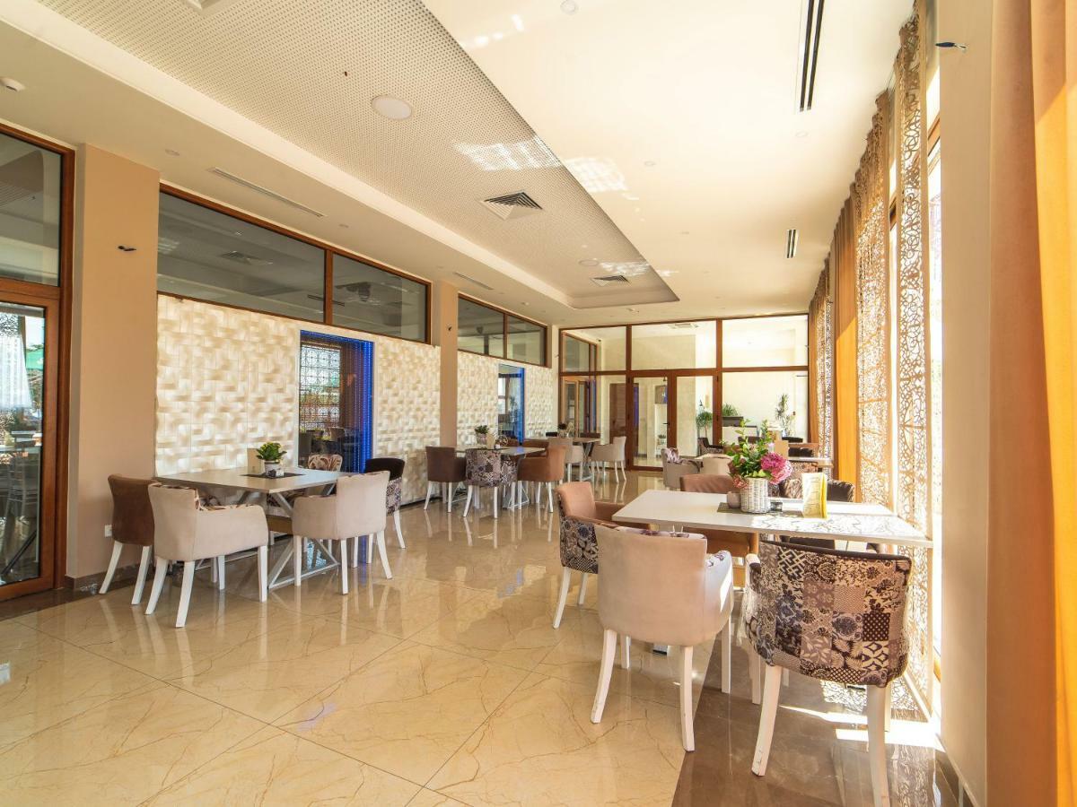 Hotel Royal Garden Nikšić Eksteriør billede