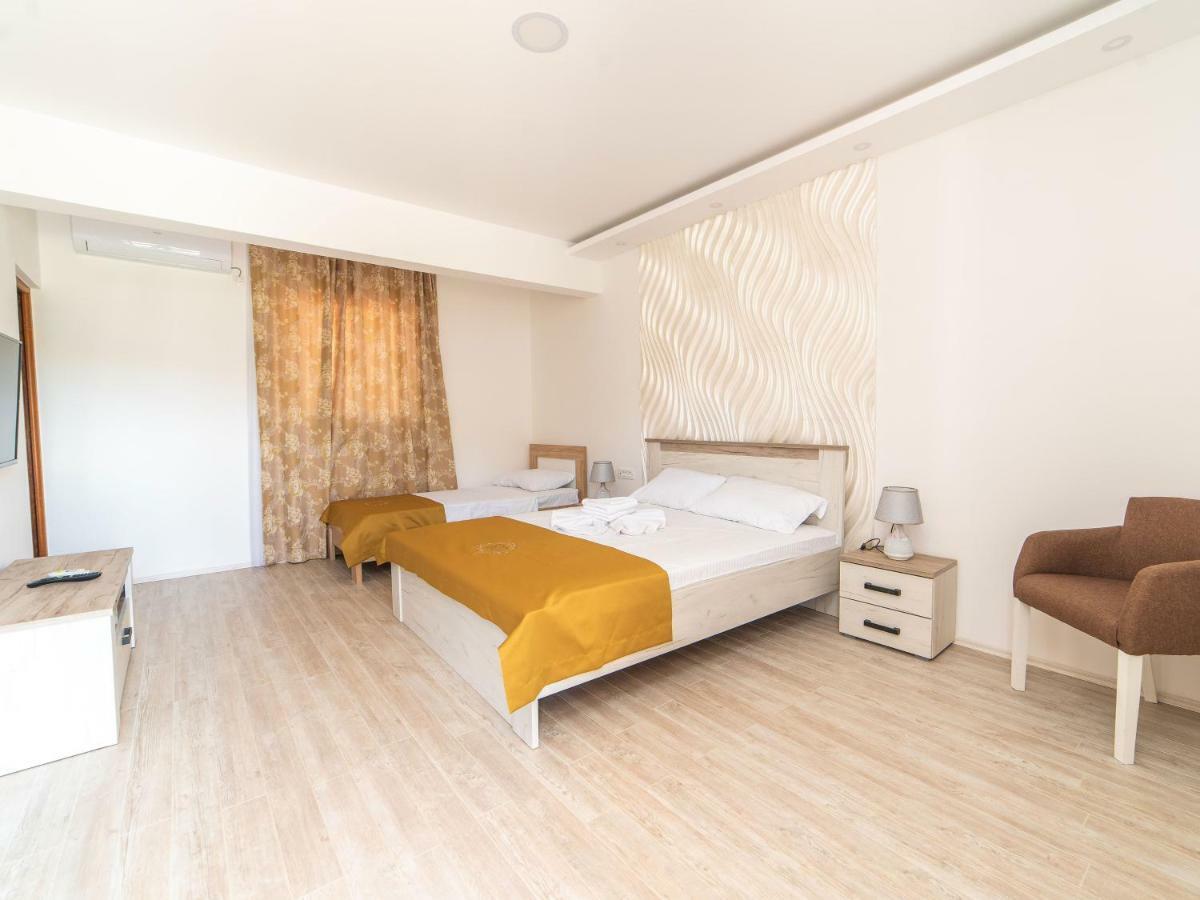Hotel Royal Garden Nikšić Eksteriør billede